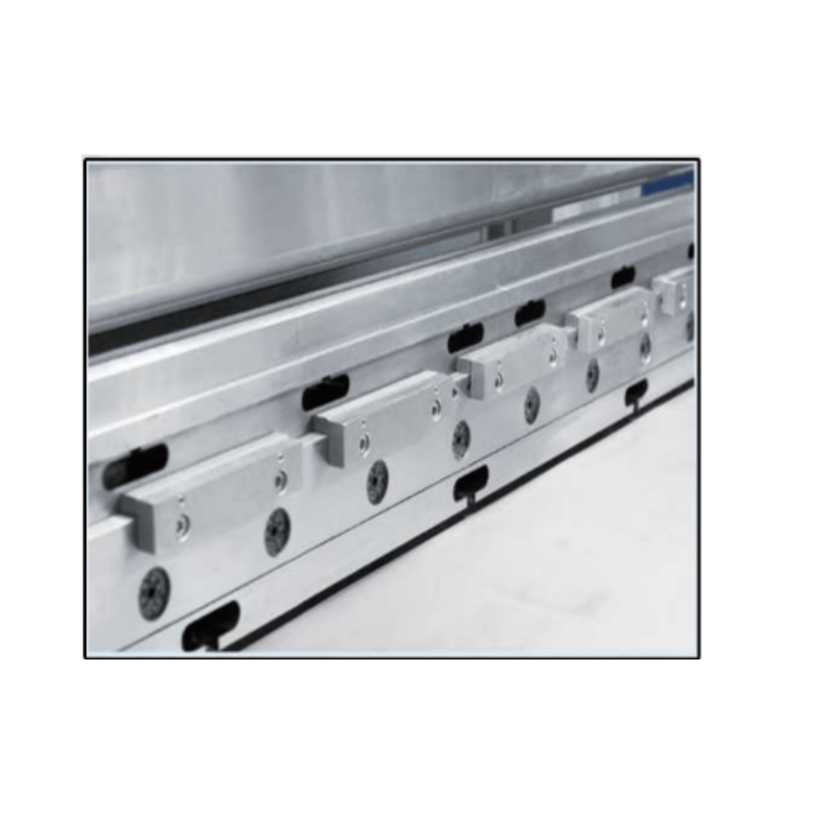 Hydraullic Sheet Bending Machine - Image 10